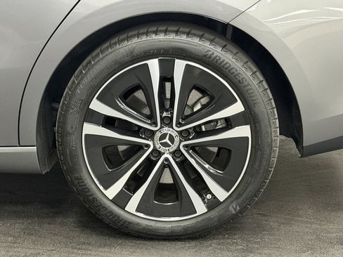 Certified 2025 Mercedes-Benz CLA 250 4MATIC image 16