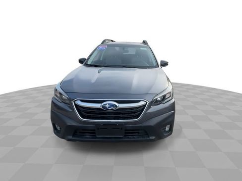 Used 2022 Subaru Outback Premium image 3