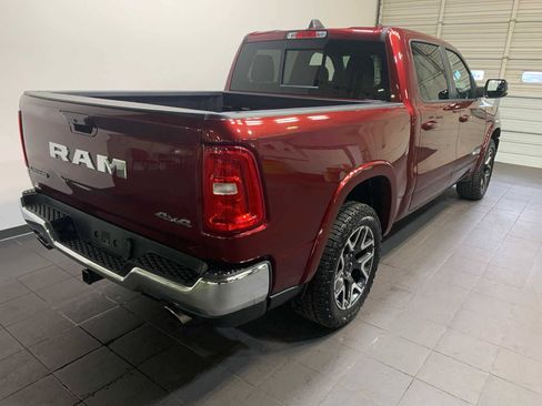 Used 2025 RAM 1500 Laramie AWD/4WD image 3