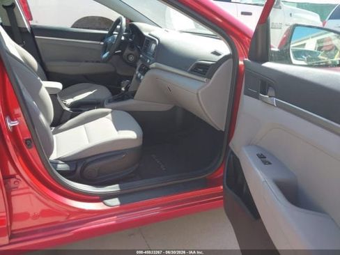 Used 2020 Hyundai Elantra SE FWD image 5