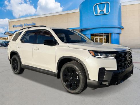 New 2026 Honda Pilot Black Edition image 7