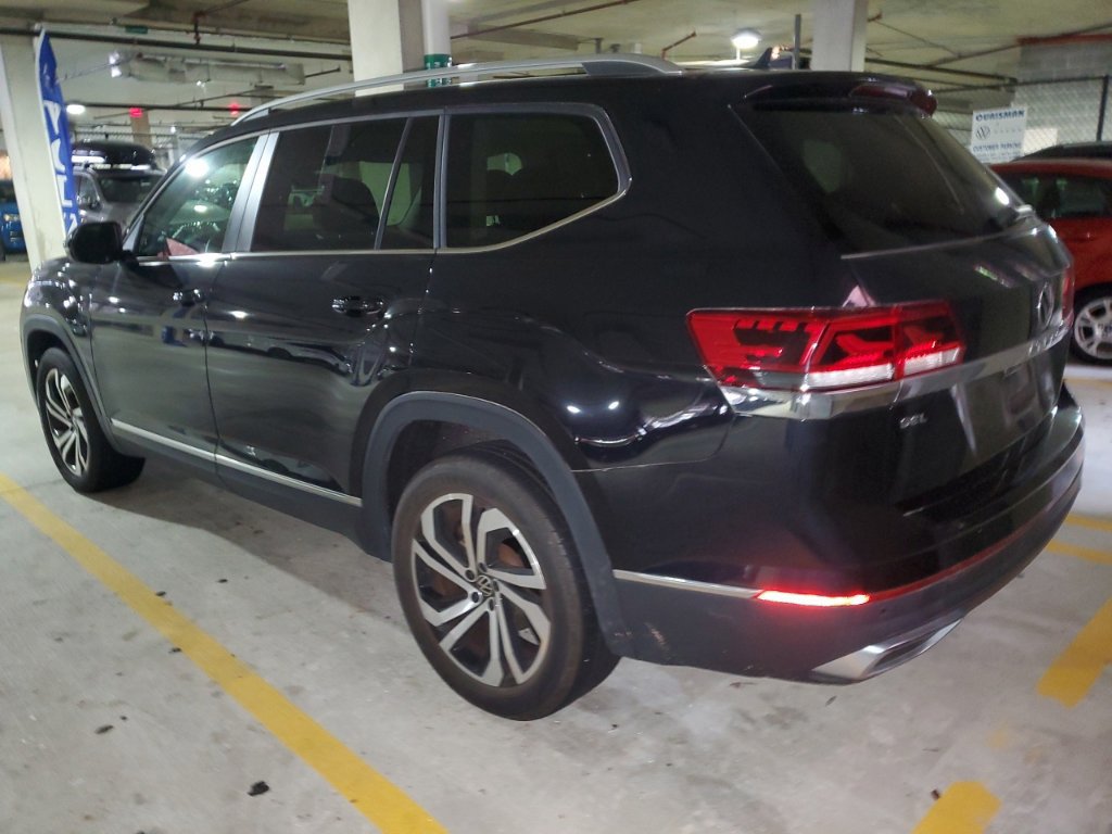 Certified 2023 Volkswagen Atlas SEL AWD/4WD image 6