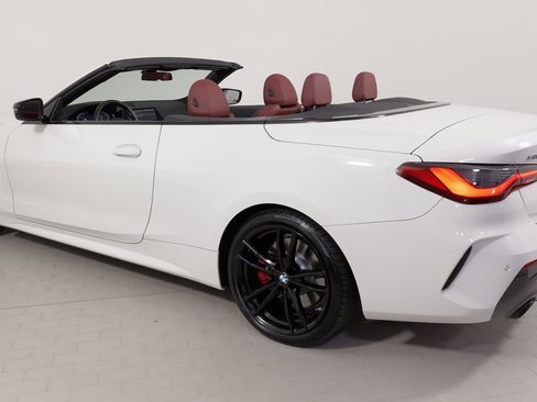 Used 2023 BMW 430i xDrive Convertible w/ M Sport Package image 17