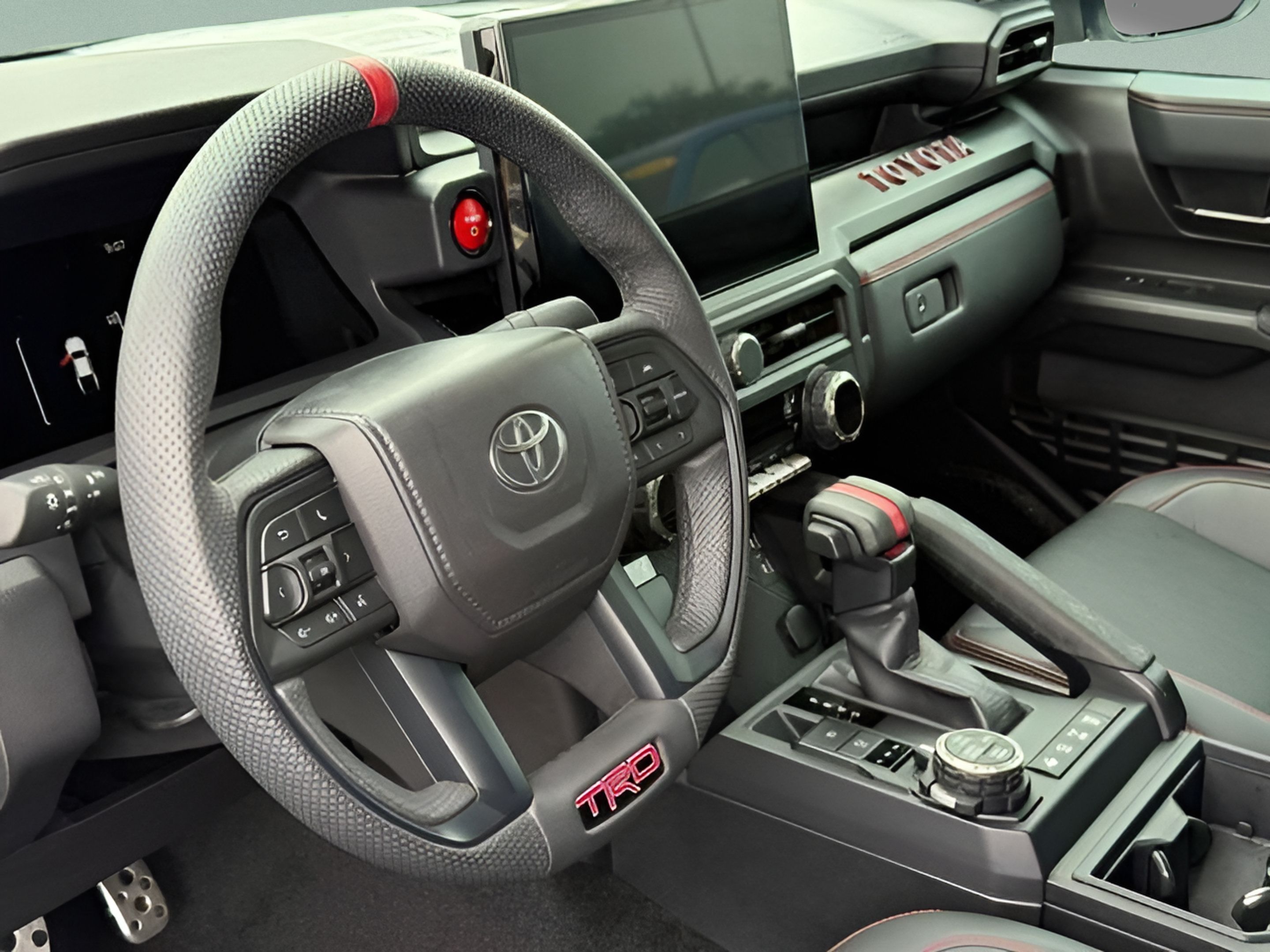 Used 2025 Toyota Tacoma TRD Pro AWD/4WD image 19