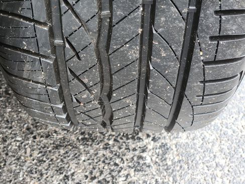 Used 2023 Buick Envision Essence w/ Sport Touring Package image 15