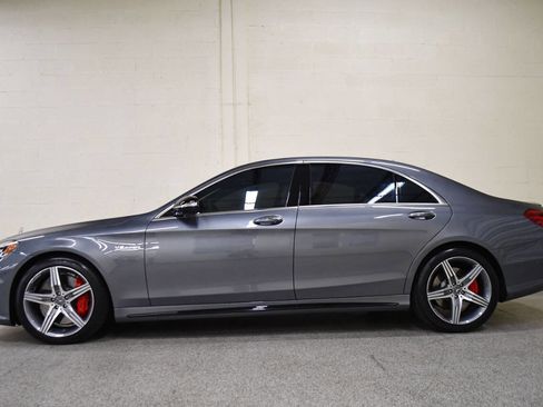 Used 2017 Mercedes-Benz S 63 AMG 4MATIC Sedan image 3