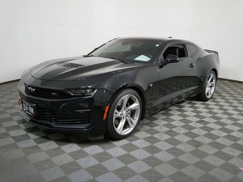 Used 2020 Chevrolet Camaro SS image 9