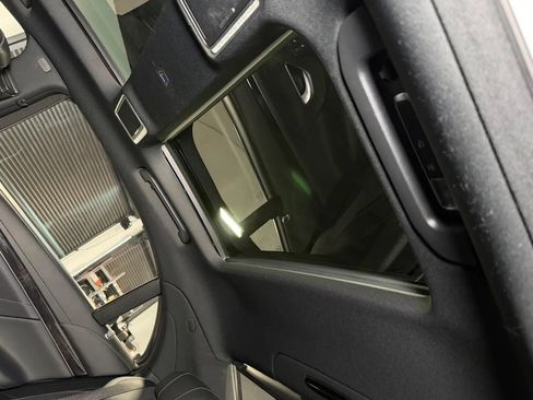 Used 2015 Mercedes-Benz S 550 Sedan image 21