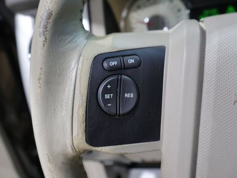 Used 2012 Ford Expedition Limited AWD/4WD image 31