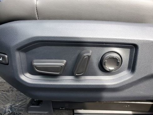 New 2026 Toyota Tundra Platinum AWD/4WD image 20