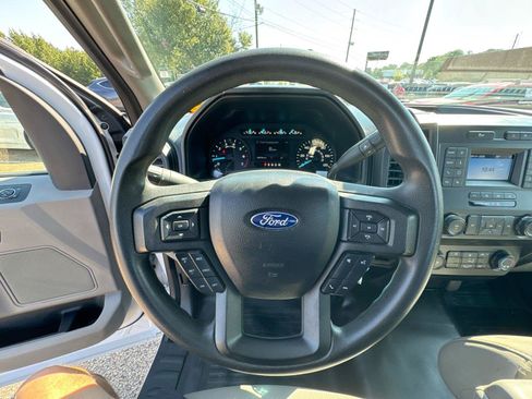 Used 2020 Ford F150 XL w/ Equipment Group 101A Mid RWD image 6