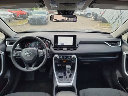 Used 2024 Toyota RAV4 XLE FWD image 26