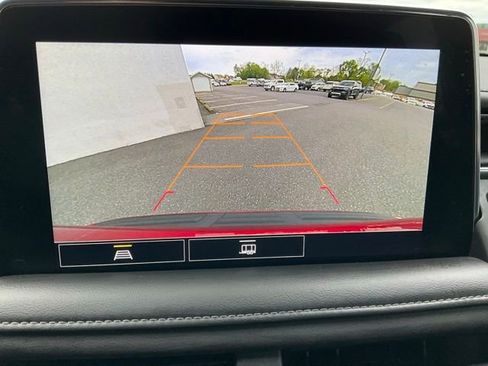 Used 2021 Chevrolet Tahoe LT AWD/4WD image 14