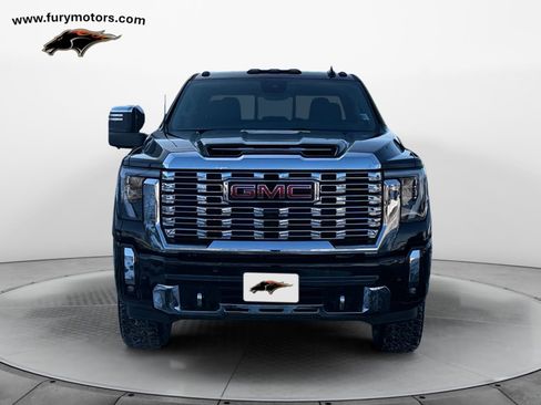 Used 2025 GMC Sierra 2500 Denali w/ Denali Reserve Package image 8