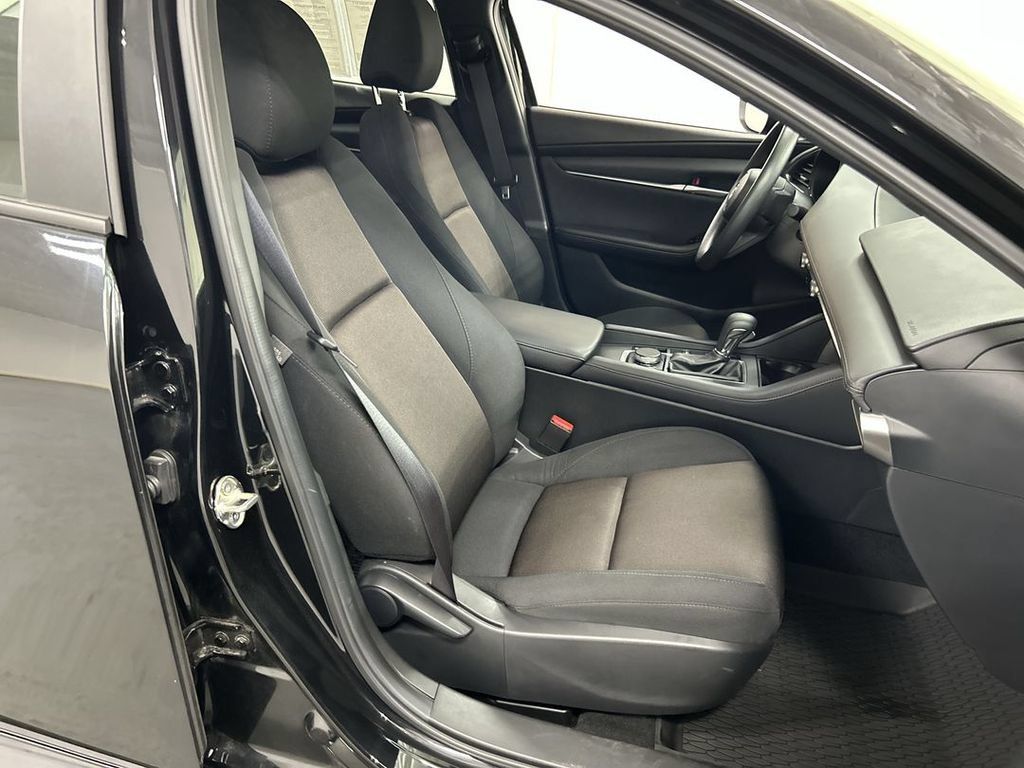 Certified 2025 MAZDA MAZDA3 s FWD image 22