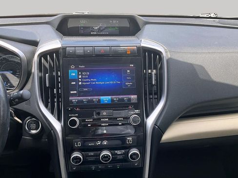 Used 2022 Subaru Ascent Limited AWD/4WD image 7