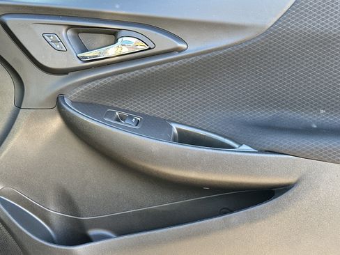 Used 2024 Chevrolet Malibu LT image 14