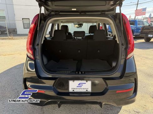 Used 2022 Kia Soul GT-Line image 29