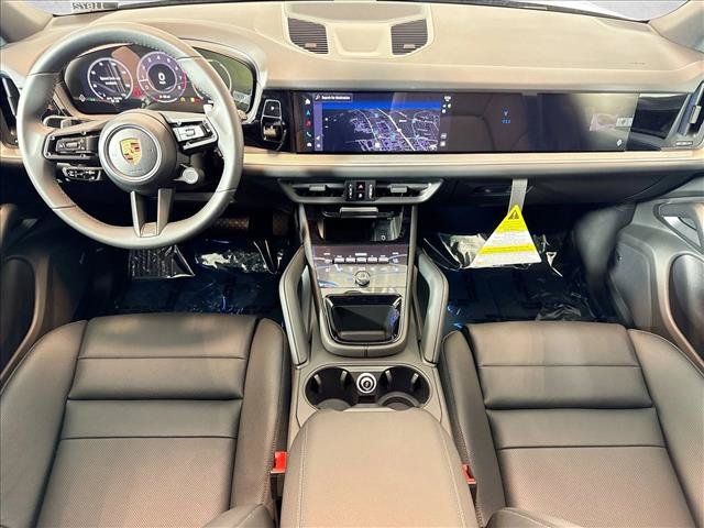 Certified 2026 Porsche Cayenne AWD/4WD image 20