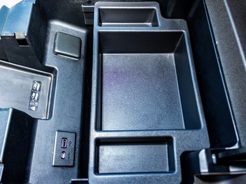 Used 2022 Chevrolet Silverado 1500 LT Trail Boss w/ LT Trail Boss Premium Package image 20