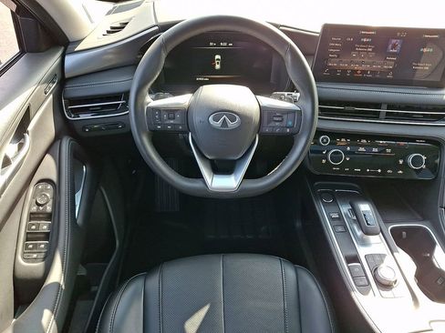 Used 2023 INFINITI QX60 Luxe w/ Vision Package AWD/4WD image 11