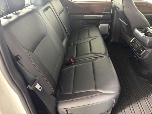 Used 2019 Ford F150 Lariat AWD/4WD image 3