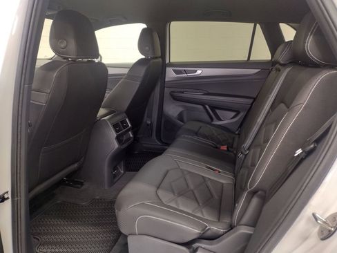 New 2026 Volkswagen Atlas Cross Sport SE AWD/4WD image 23