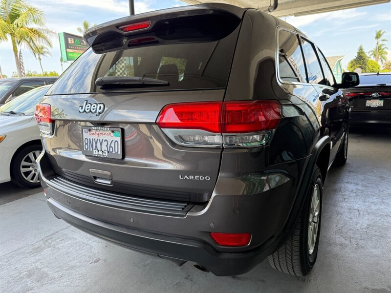 Used 2019 Jeep Grand Cherokee Laredo RWD image 10