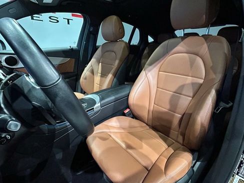 Used 2022 Mercedes-Benz GLC 300 4MATIC Coupe w/ AMG Line image 25