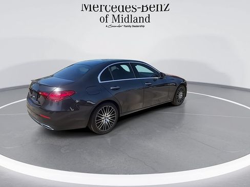 Used 2025 Mercedes-Benz C 300 Sedan image 8