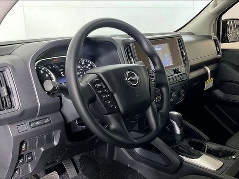 New 2026 Nissan Frontier S image 8