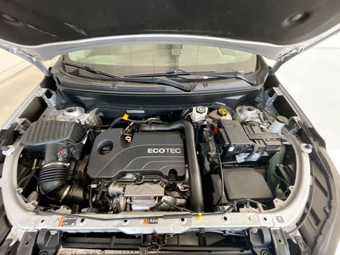 Used 2020 Chevrolet Equinox LT AWD/4WD image 25