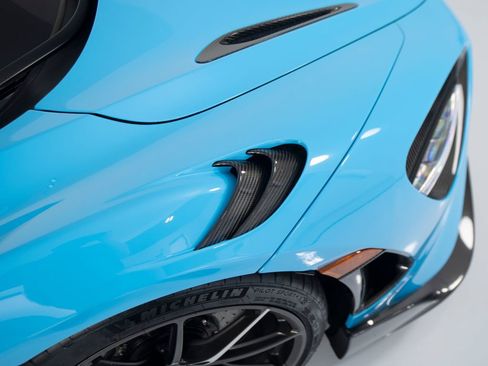 Used 2021 McLaren 765LT image 44