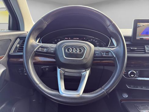 Used 2019 Audi Q5 2.0T Premium image 10