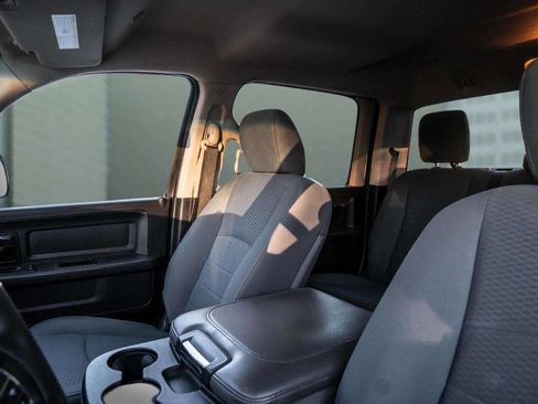 Used 2018 RAM 3500 Tradesman w/ Chrome Appearance Group image 22