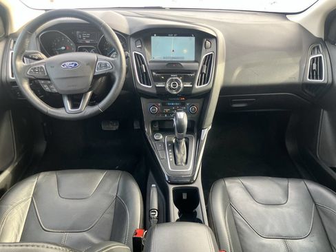 Used 2017 Ford Focus Titanium w/ Titanium Technology Package image 13