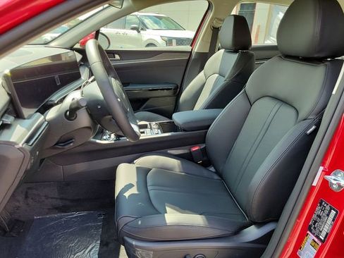 New 2025 Kia K5 EX image 8