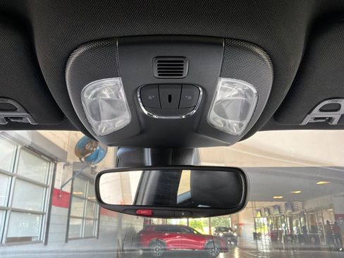 Used 2025 Jeep Compass Limited AWD/4WD image 16