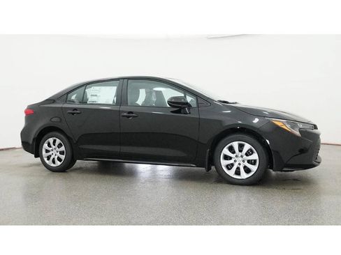 New 2026 Toyota Corolla LE FWD image 35
