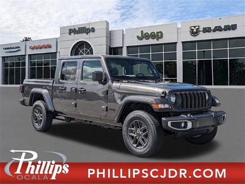 New 2025 Jeep Gladiator Sport image 1