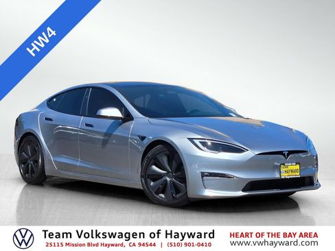 Used 2025 Tesla Model S AWD/4WD image 1
