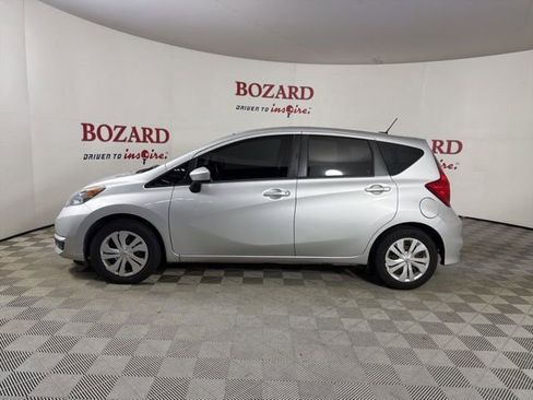 Used 2018 Nissan Versa Note SV FWD image 5