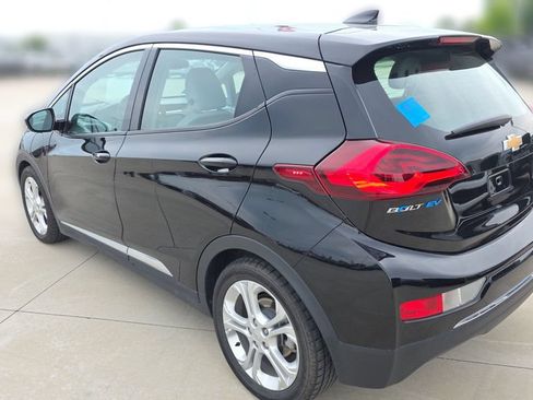 Used 2020 Chevrolet Bolt LT FWD image 3
