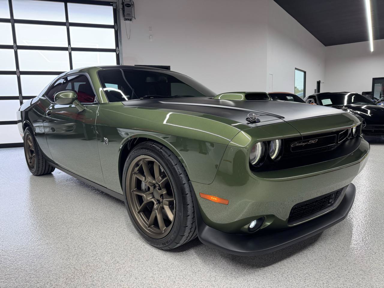 Used 2020 Dodge Challenger R/T Scat Pack RWD image 26