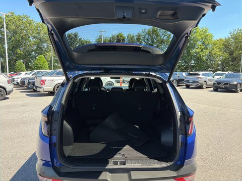 Certified 2023 Hyundai Tucson SEL w/ Convenience Package AWD/4WD image 11