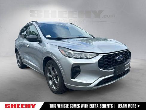 Certified 2024 Ford Escape ST-Line FWD image 1