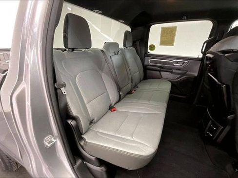 Used 2022 RAM 1500 Big Horn AWD/4WD image 18