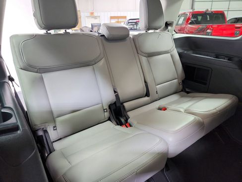 Used 2025 Ford Expedition Active RWD image 53