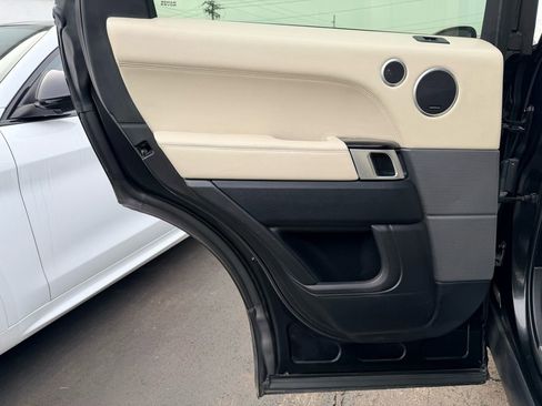 Used 2015 Land Rover Range Rover Sport Autobiography image 24