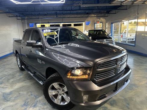 Used 2017 RAM 1500 Sport image 4